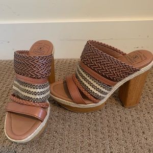 Lucky Brand sandal with 5” heel